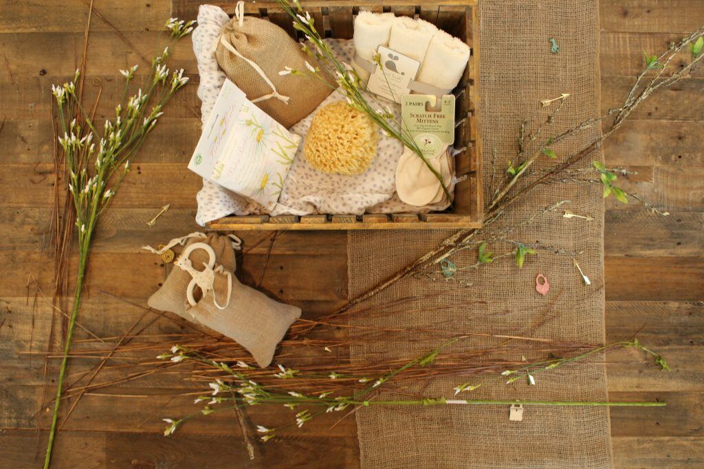 luxury spa set, an example of a holiday gift for clients.