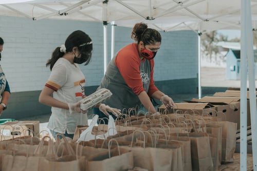 corporate volunteer opportunities, summer corporate volunteering, employee volunteer programs, corporate volunteering ideas