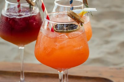 summer office party ideas, summer party theme, party themes for office, theme parties for work