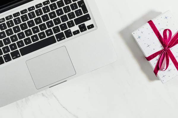 incentive ideas for hybrid team, remote engagement, hybrid engagement ideas